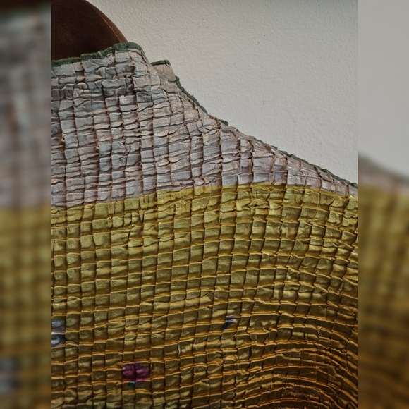 Floral Y2K Popcorn Top - Picture 7 of 7